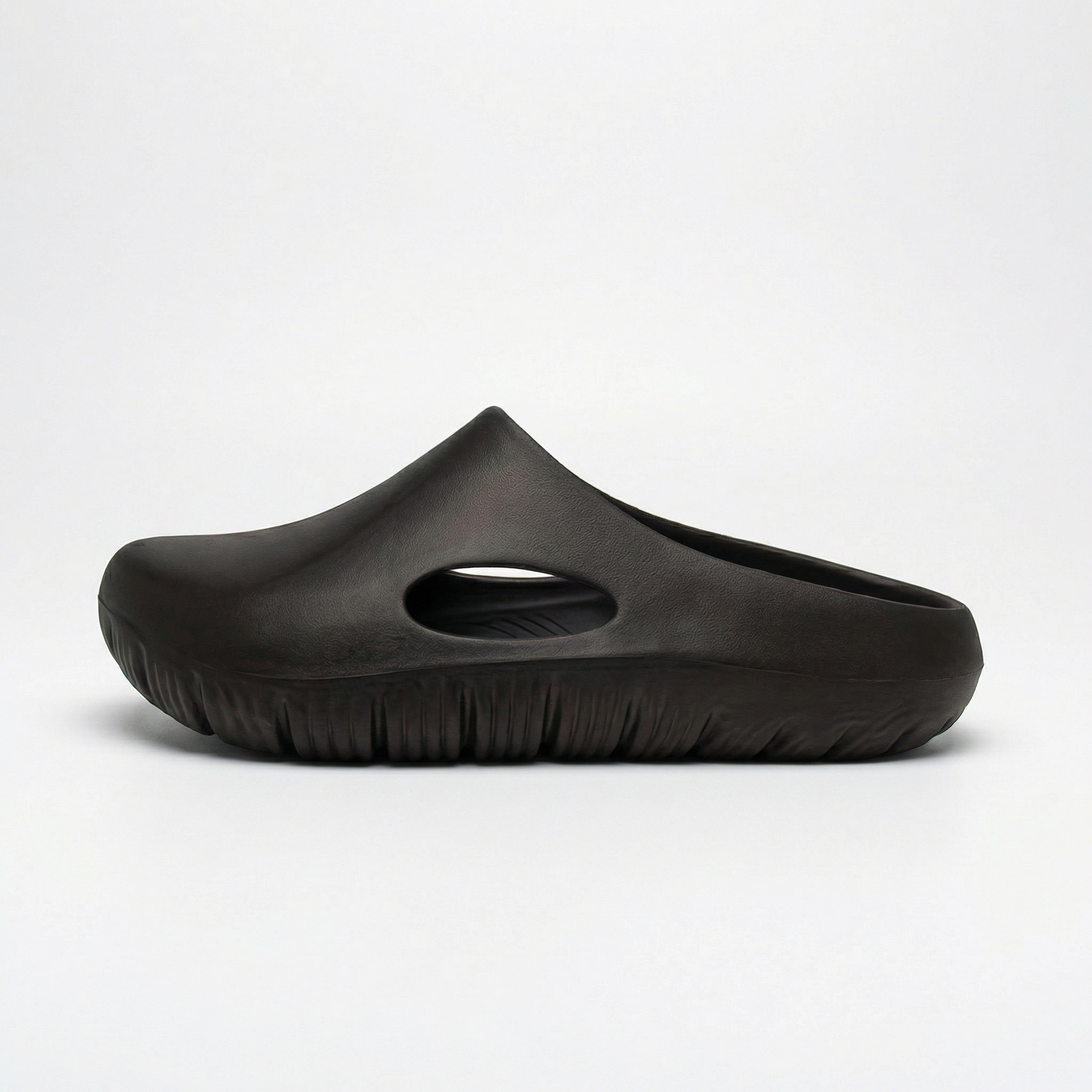 Orca-1 Clogs